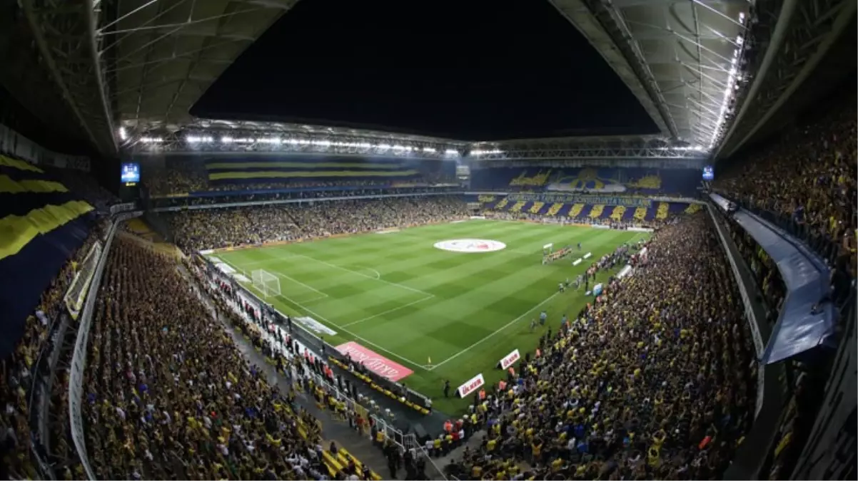 Fenerbahçe, 2023-2024 sezonu kombine satış dönemi ve fiyatlandırma listesini açıkladı