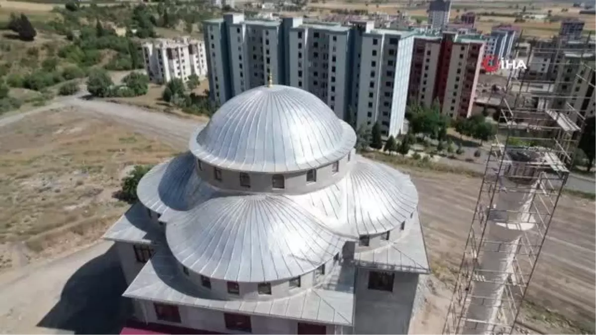 Abdal Halil Ağa Din Bahsi Camii Kurban Bayramı\'na hazır