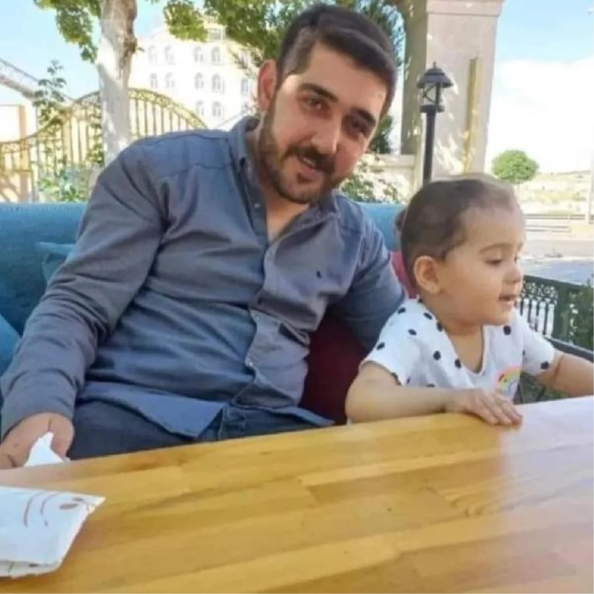 Mardin\'de trafik kazası: Baba ve kızı hayatını kaybetti