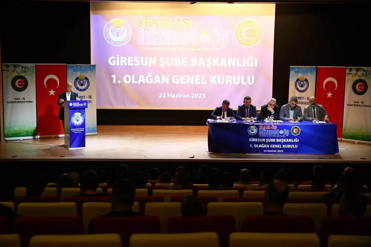 HAK-İŞ Genel Başkanı Mahmut Arslan: Belediye işçilerinin ücretleri iyileştirilmeli