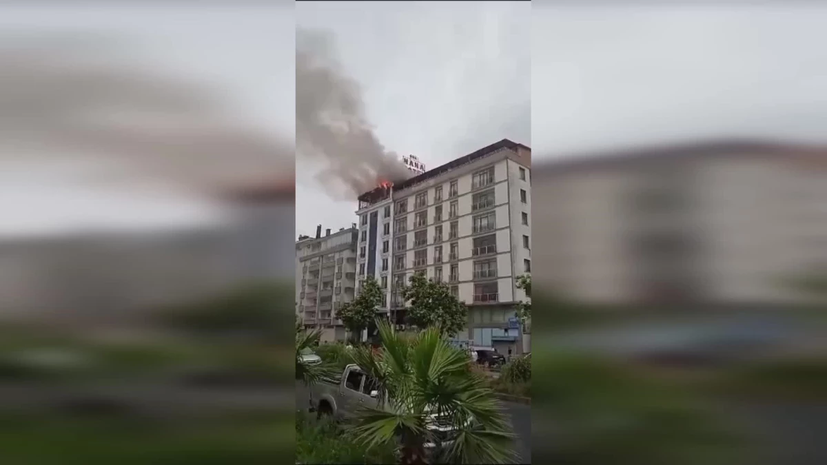 Artvin Hopa\'da Turistik Otelde Yangın Çıktı