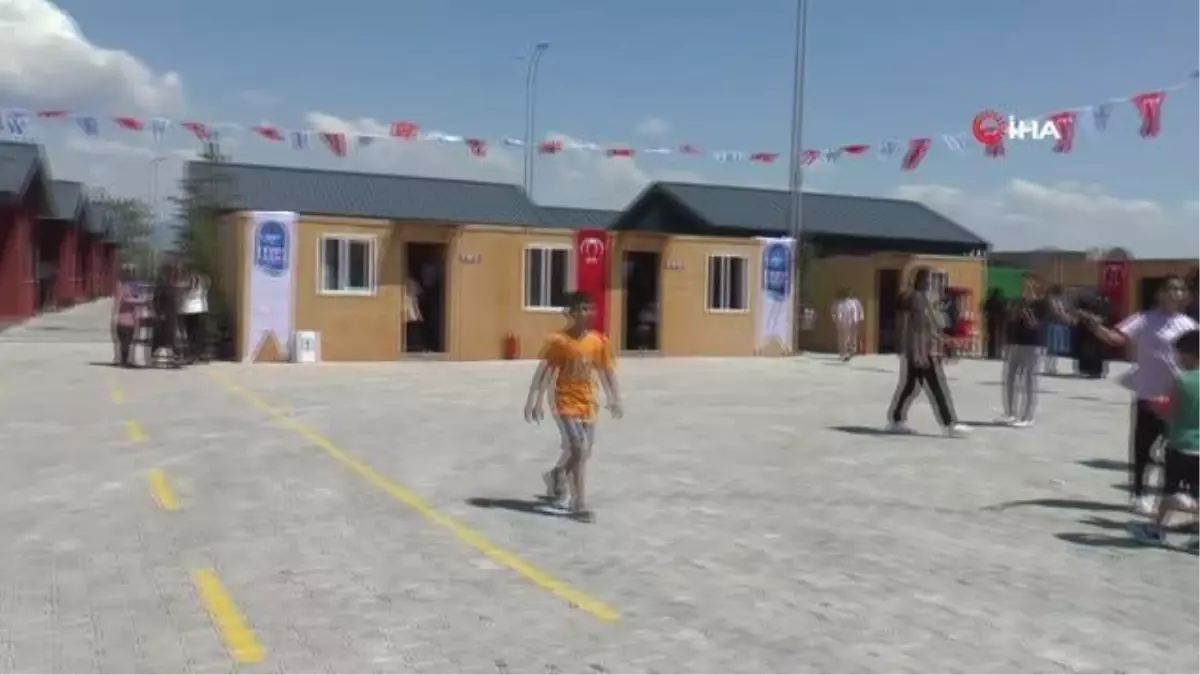 İslahiye\'deki kalıcı konutlar teslim edildi