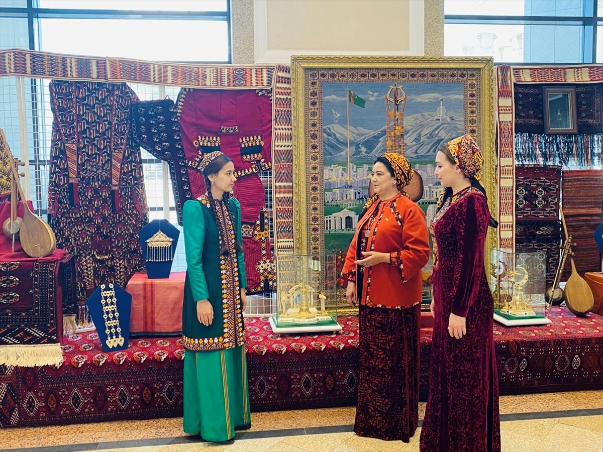 Türkmenistan\'da Kültür Haftası Başladı