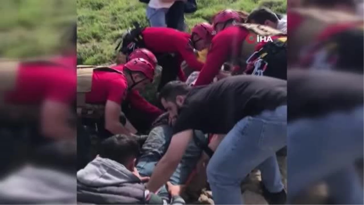 Tunceli\'de Yüksekten Düşen Şahıs Askeri Helikopterle Hastaneye Kaldırıldı