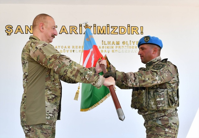 Azerbaycan Cumhurbaşkanı İlham Aliyev, yeni İHA ve füze alımları için sözleşme imzaladıklarını açıkladı Azerbaycan Cumhurbaşkanı İlham Aliyev, yeni İHA ve füze alımları için sözleşme imzaladıklarını açıkladı