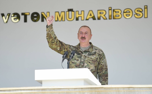 Azerbaycan Cumhurbaşkanı İlham Aliyev, yeni İHA ve füze alımları için sözleşme imzaladıklarını açıkladı Azerbaycan Cumhurbaşkanı İlham Aliyev, yeni İHA ve füze alımları için sözleşme imzaladıklarını açıkladı