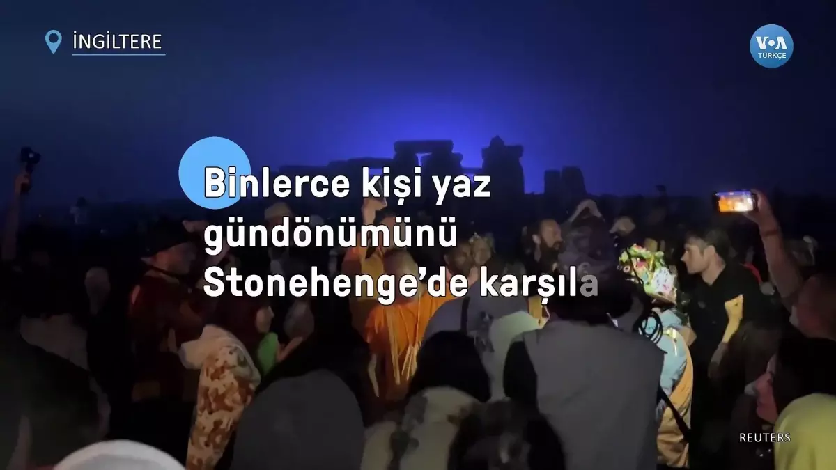 Binlerce kişi yaz gündönümünü Stonehenge\'de karşıladı