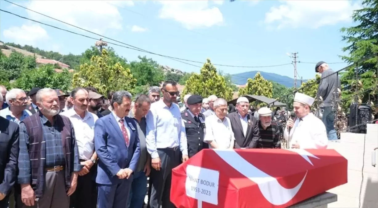 Kıbrıs gazisi Nihat Bodur son yolculuğuna uğurlandı