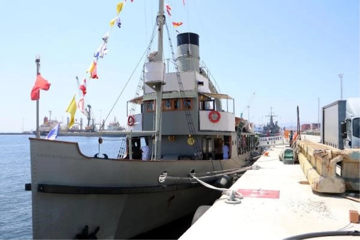 TCG Nusret Müze Gemisi Tekirdağ Limanı\'nda ziyarete açıldı