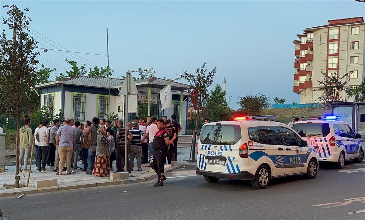 Çorlu\'da kavga: 5 yaralı, 3 gözaltı
