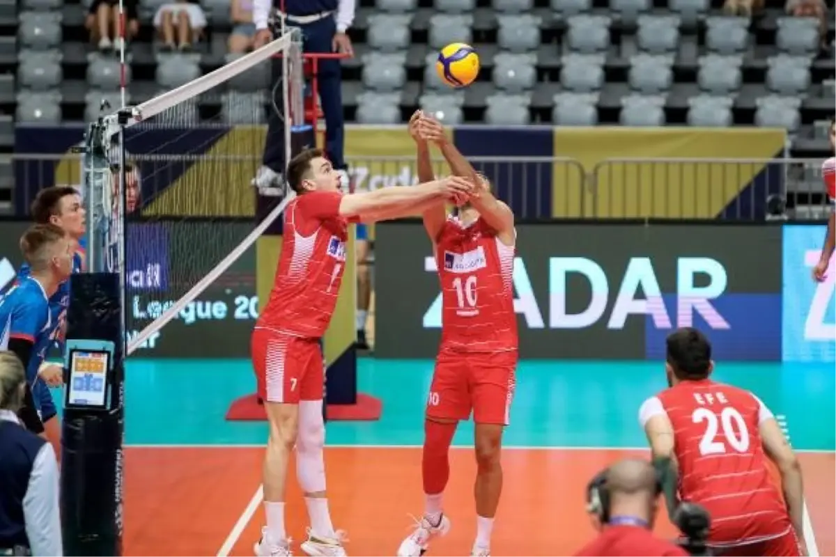 A Milli Erkek Voleybol Takımı, Çekya\'yı mağlup ederek finale yükseldi