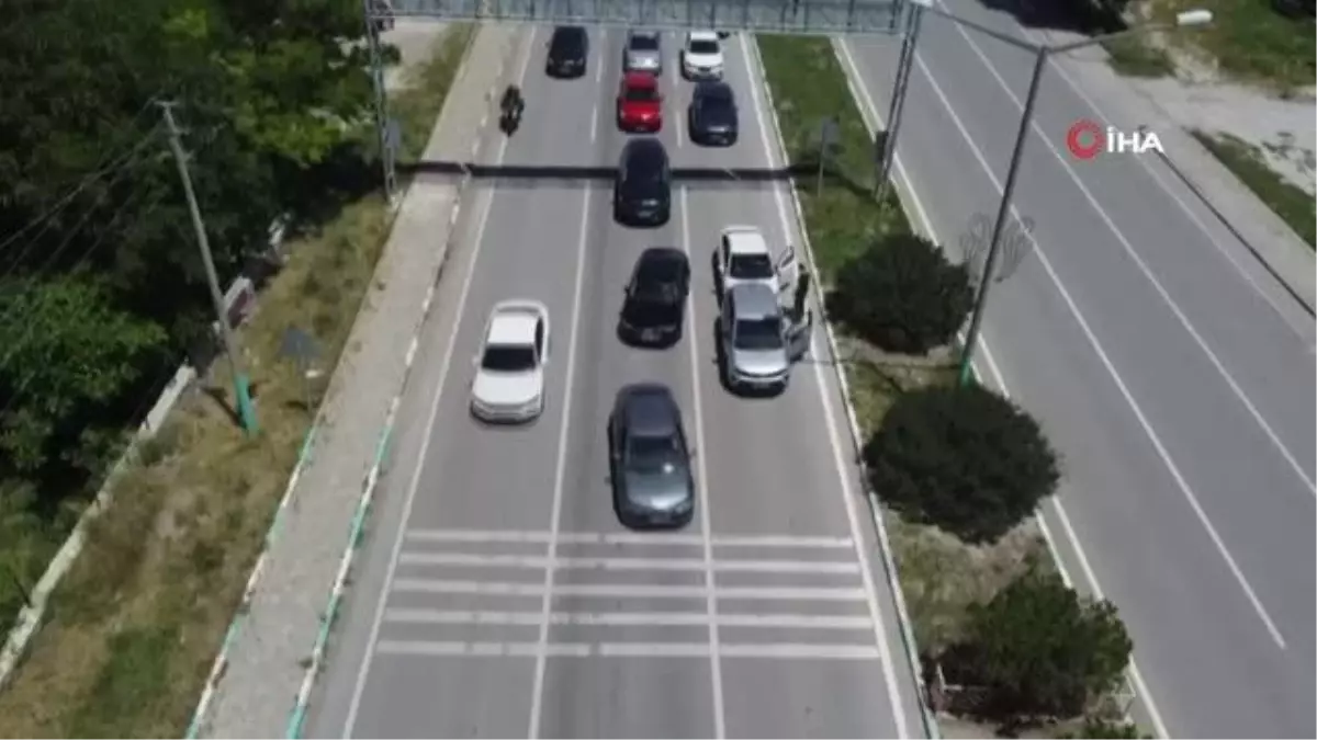 Afyonkarahisar'da Bayram Trafik Yoğunluğu