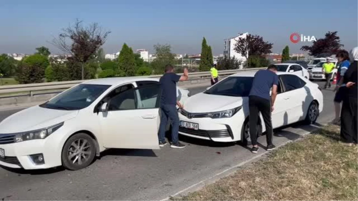 Eskişehir\'de 9 aracın karıştığı kazada 5 kişi yaralandı