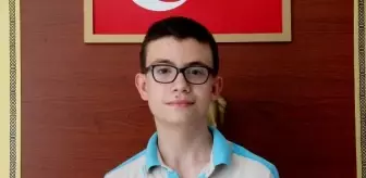 Adana'da öğrenci LGS'den 500 tam puan aldı