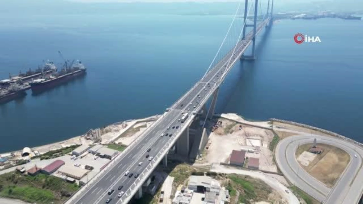 Osmangazi Köprüsü\'nde trafik durma noktasına geldi
