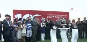 Gazi Koşusu'nu kazanan jokey Mehmet Kaya: 'Rüyada gibiyim'