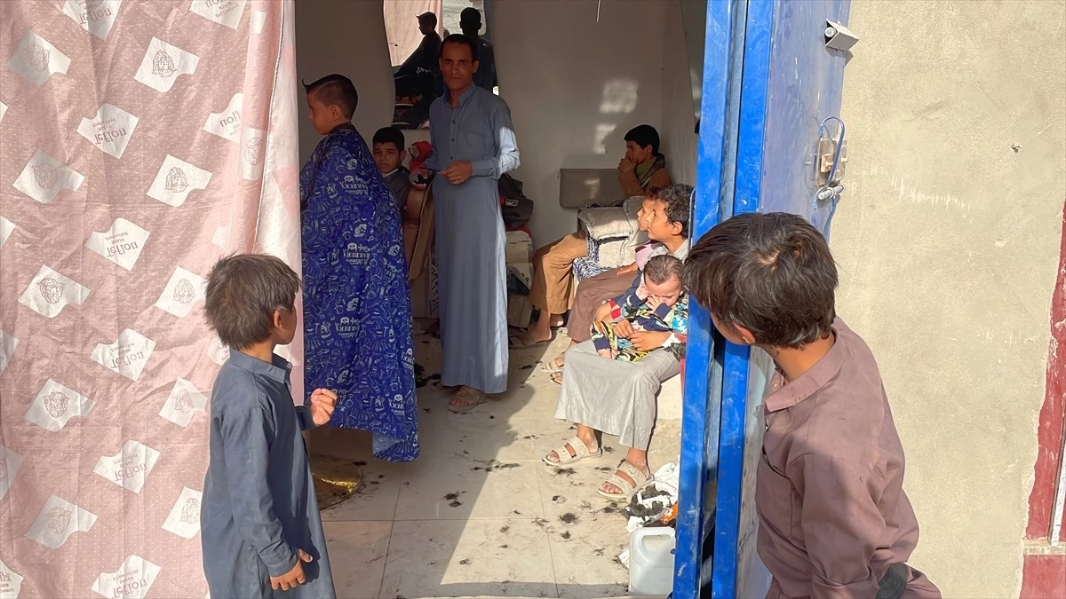 Yemenli Mülteciler Zor Şartlar Altında Yaşam Mücadelesi Veriyor