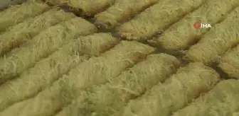 Diyarbakır'da Kurban Bayramı için 35 ton 'tescilli' burma kadayıf üretilecek