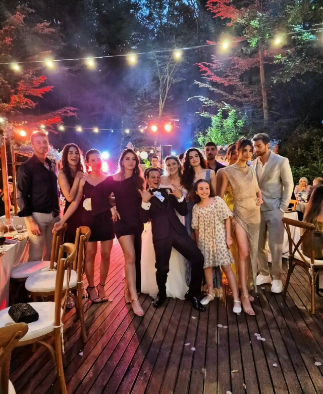 Kardeşlerim dizisi oyuncusu Cihan Şimşek evlendi, ünlü isimler düğüne akın etti