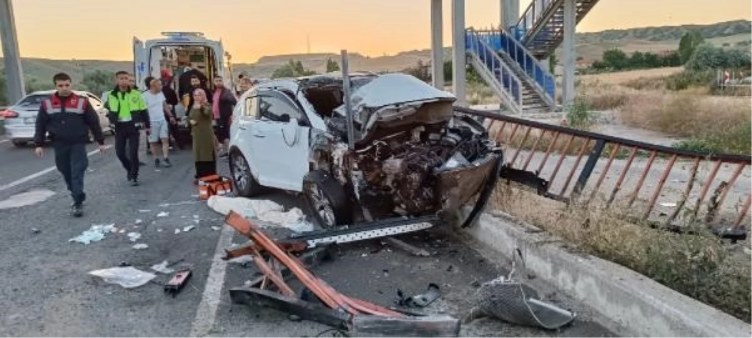 Kırıkkale\'de köprü korkuluklarına çarpan cipte 1 kişi hayatını kaybetti