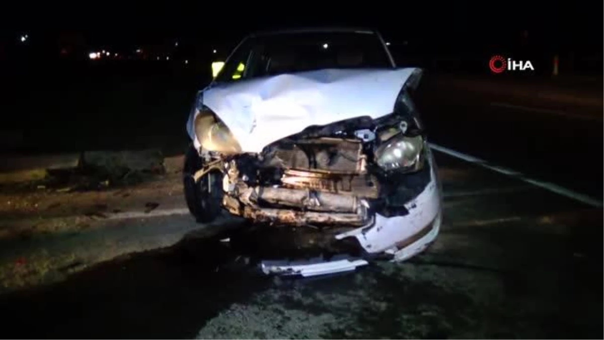 Konya\'da iki otomobil çarpıştı: 7 yaralı
