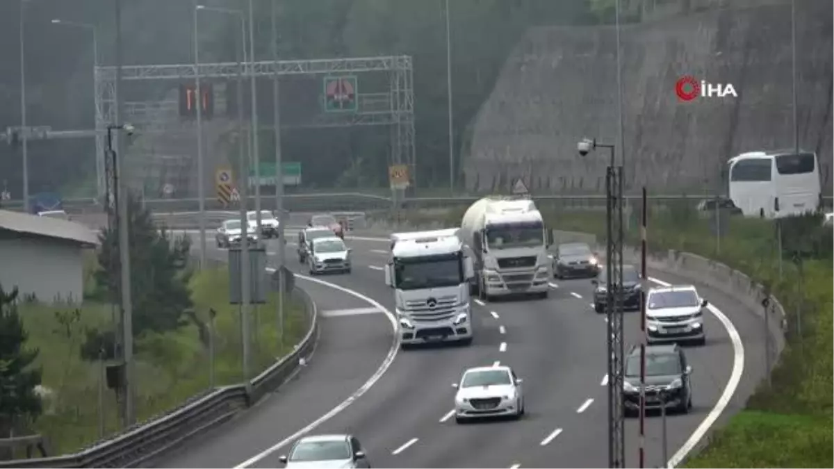 Bolu geçişinde trafik yoğunluğu azaldı