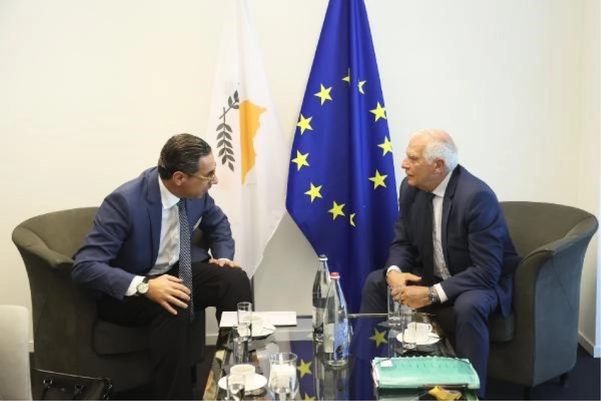 AB Dış İlişkiler Konseyi Yüksek Temsilcisi Josep Borrell, GKRY Dışişleri Bakanı ile Görüştü