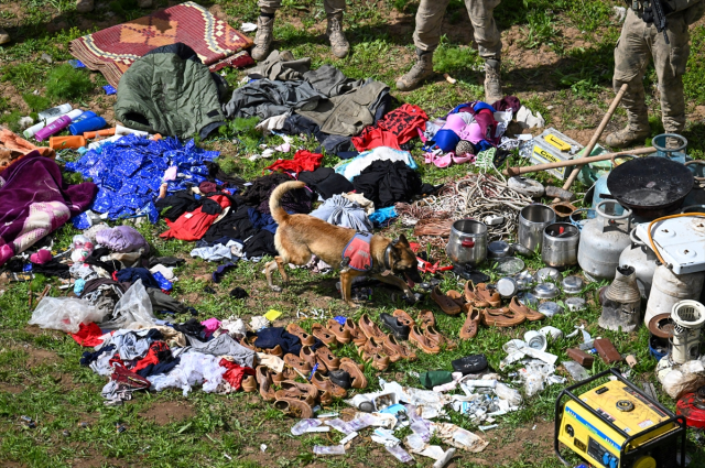 Jandarma timleri Van'daki 'Karataş Çukurları'nı teröristlerden temizledi