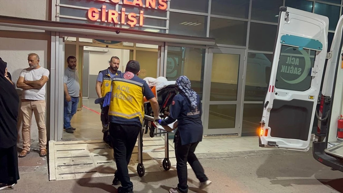 Darıca\'da bıçaklı saldırı: Bir kişi yaralandı