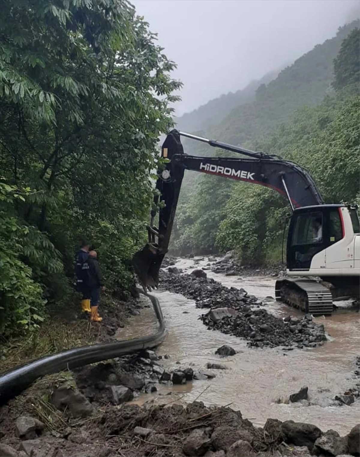 Terme\'de Yağışların Zarar Verdiği İçme Suyu Şebekesi Tamir Edildi
