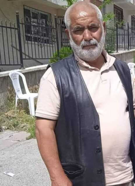 Aile içi kavga kanlı bitti: Eşinin dedesini ve kuzenini otomobille böyle ezdi Aile içi kavga kanlı bitti: Eşinin dedesini ve kuzenini otomobille böyle ezdi