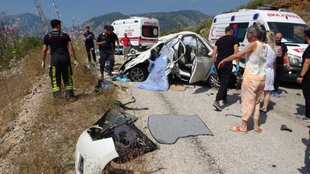 Bayram ziyareti faciayla son buldu, ölü sayısı 3'e çıktı Bayram ziyareti faciayla son buldu, ölü sayısı 3'e çıktı