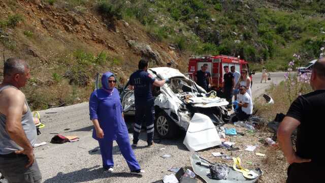 Bayram ziyareti faciayla son buldu, ölü sayısı 3'e çıktı Bayram ziyareti faciayla son buldu, ölü sayısı 3'e çıktı