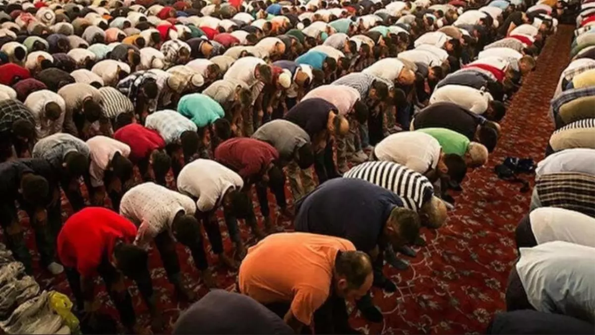 Sakarya\'da Kurban Bayramı Namazı Saat Kaçta? İlçelere Göre Bayram Namazı Saatleri...