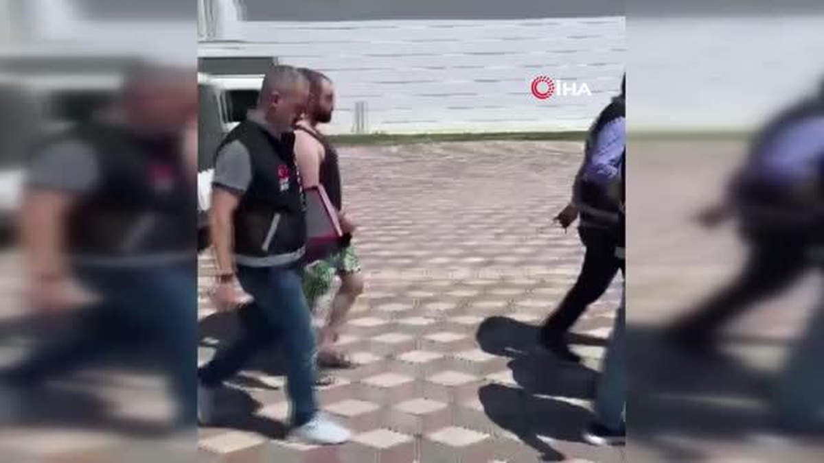 Tartıştıkları komşularını baltayla ağır yaralayan baba ve oğul tutuklandı