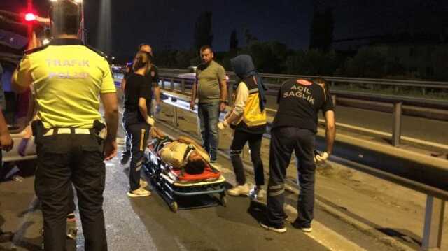 TEM'de kaza: Aynı otomobilden 8 yaralı çıktı TEM'de kaza: Aynı otomobilden 8 yaralı çıktı