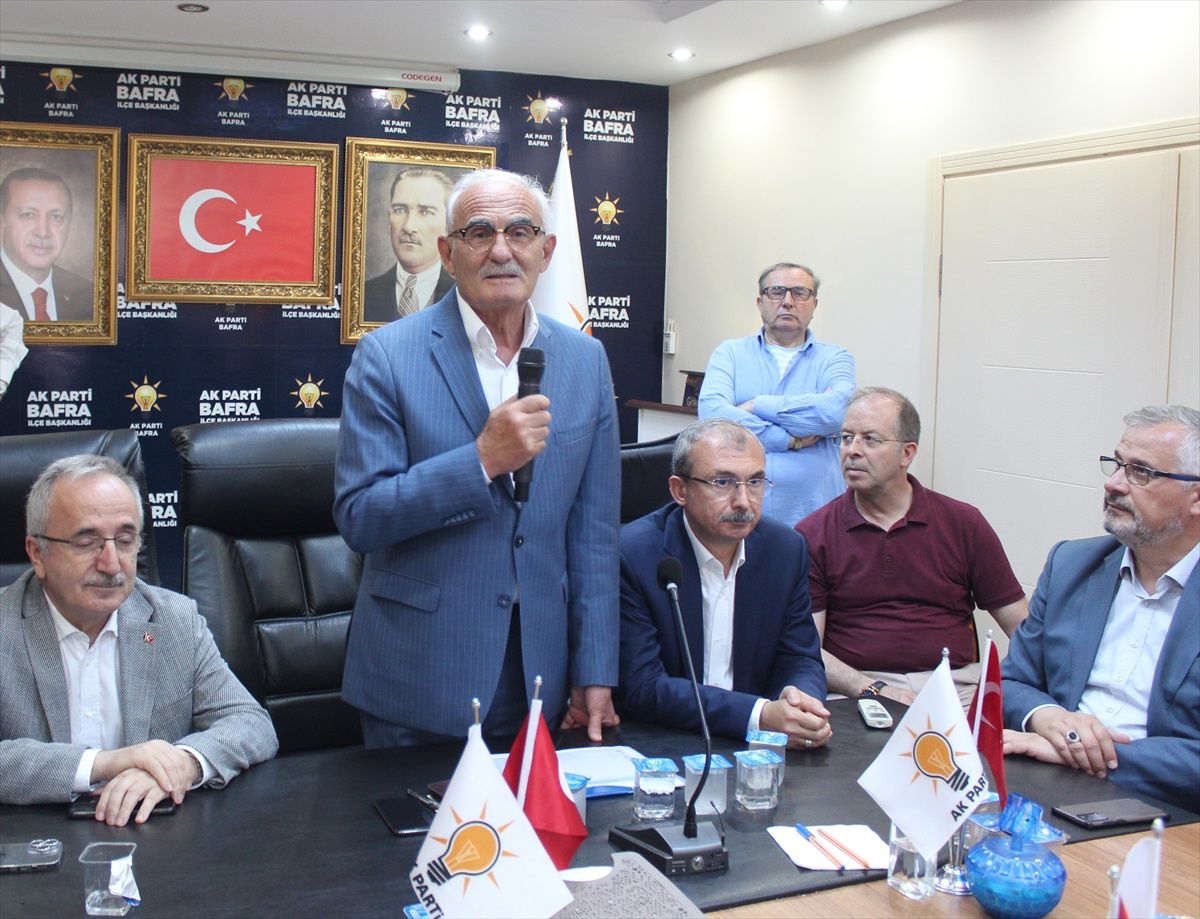 Yusuf Ziya Yılmaz, Bafra\'da bayramlaşma programına katıldı