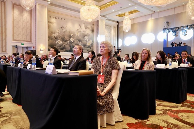 Çin-Abd Halklar Arası Dostluk Forumu Fuzhou'da Düzenlendi Çin-Abd Halklar Arası Dostluk Forumu Fuzhou'da Düzenlendi