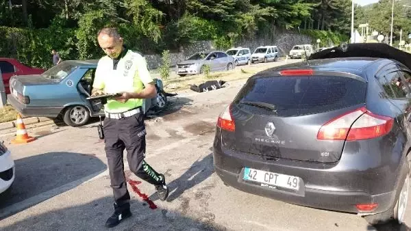 Önce refüje, sonra karşı yönden gelen otomobile çarptı! Feci kazada 1 ölü, 2'si ağır 7 yaralı var