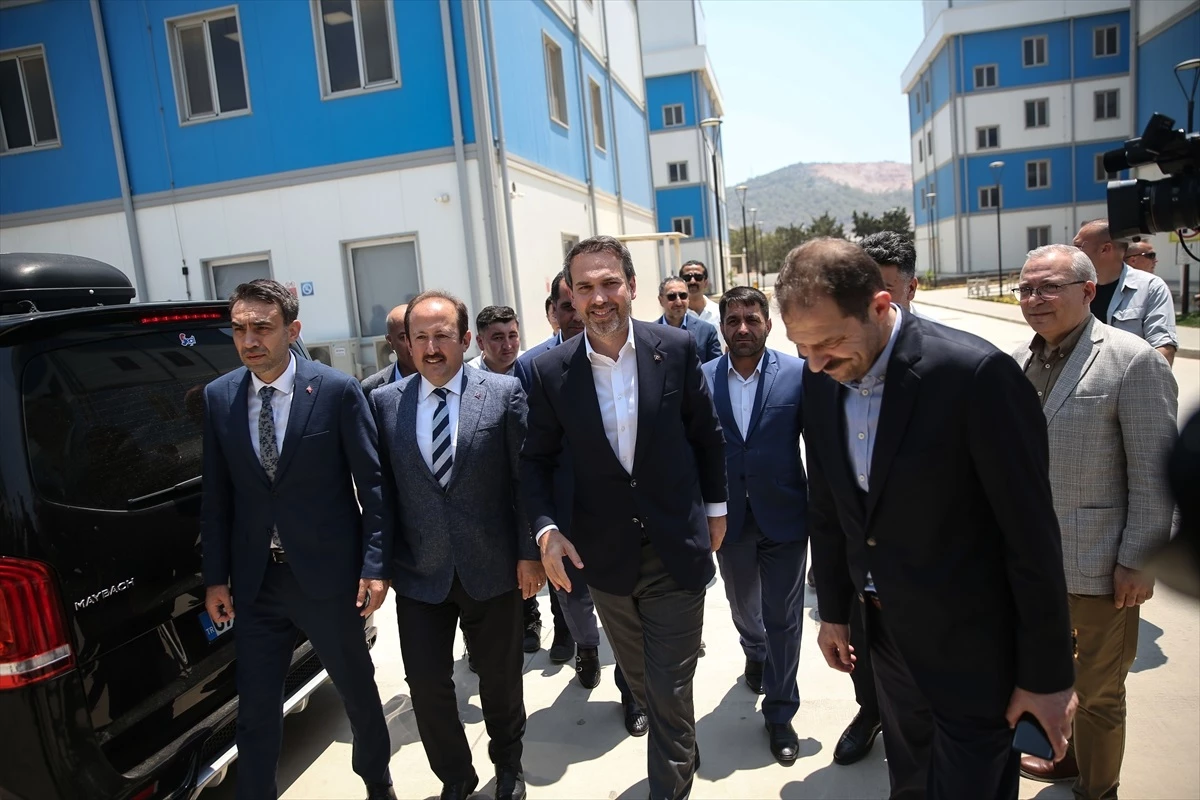 Enerji ve Tabii Kaynaklar Bakanı Alparslan Bayraktar, Akkuyu Nükleer Güç Santrali\'ne ilişkin açıklamalarda bulundu