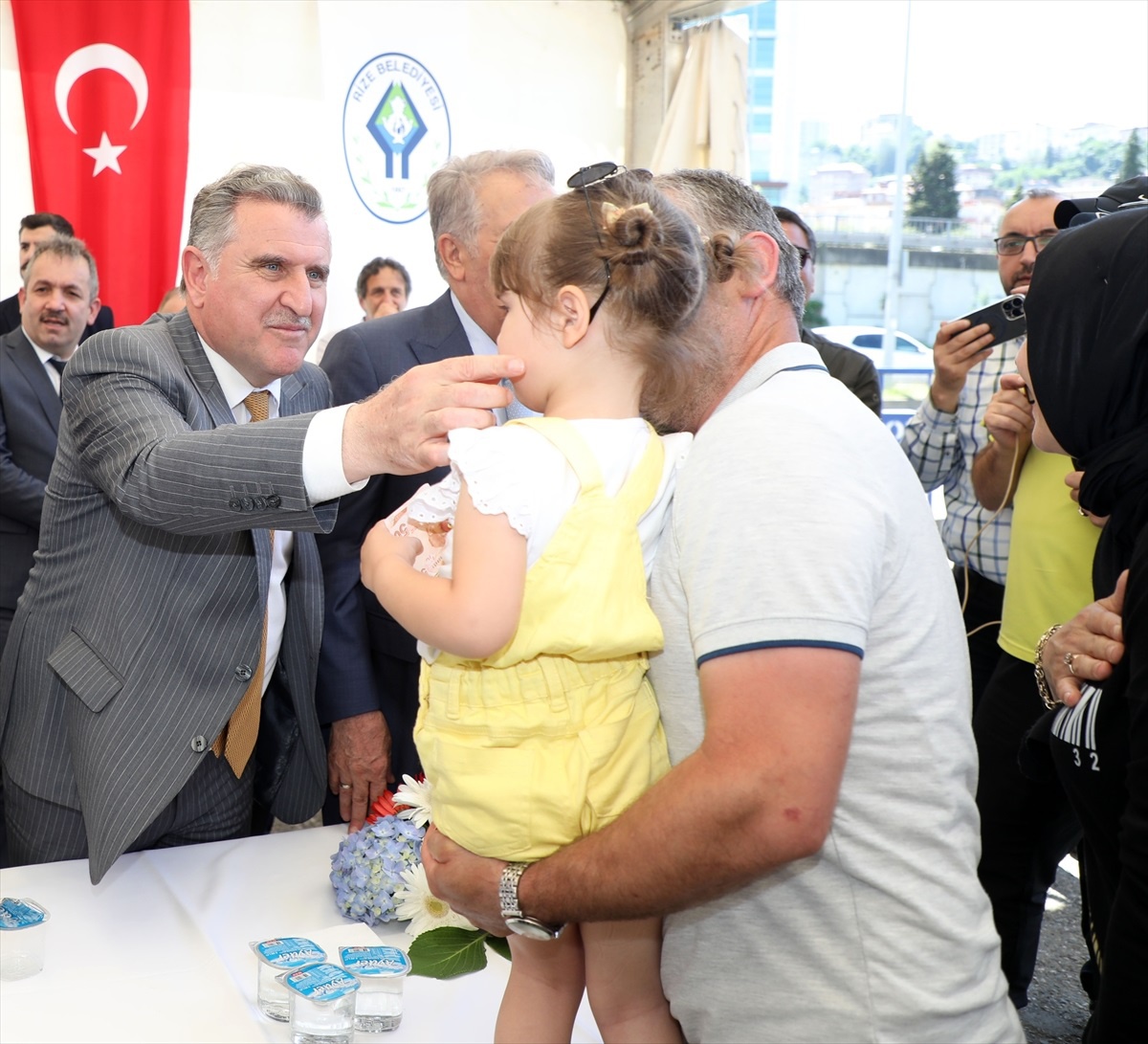 Gençlik ve Spor Bakanı: Kahramanmaraş\'taki depremzedelerin ihtiyaçları devlet tarafından karşılanıyor