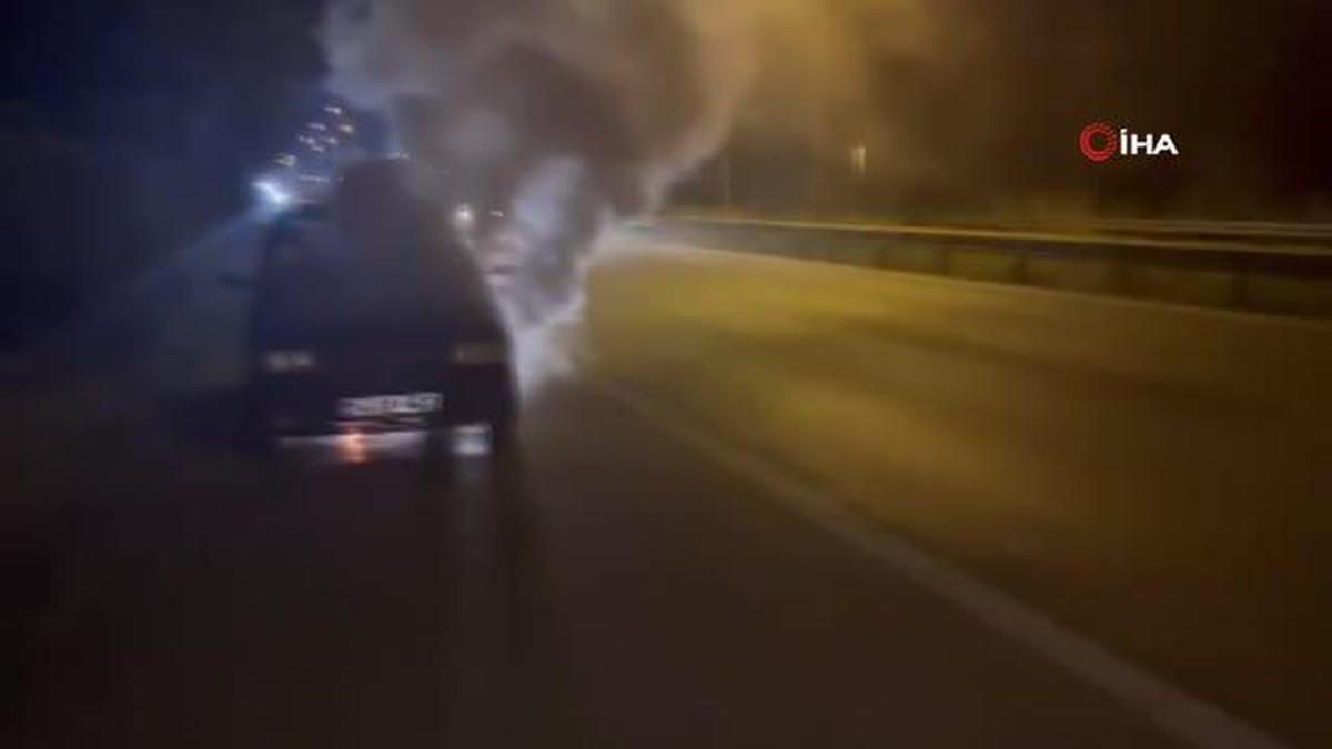 Otomobilinin yanışını çaresizce izledi, o anları saniye saniye kaydetti