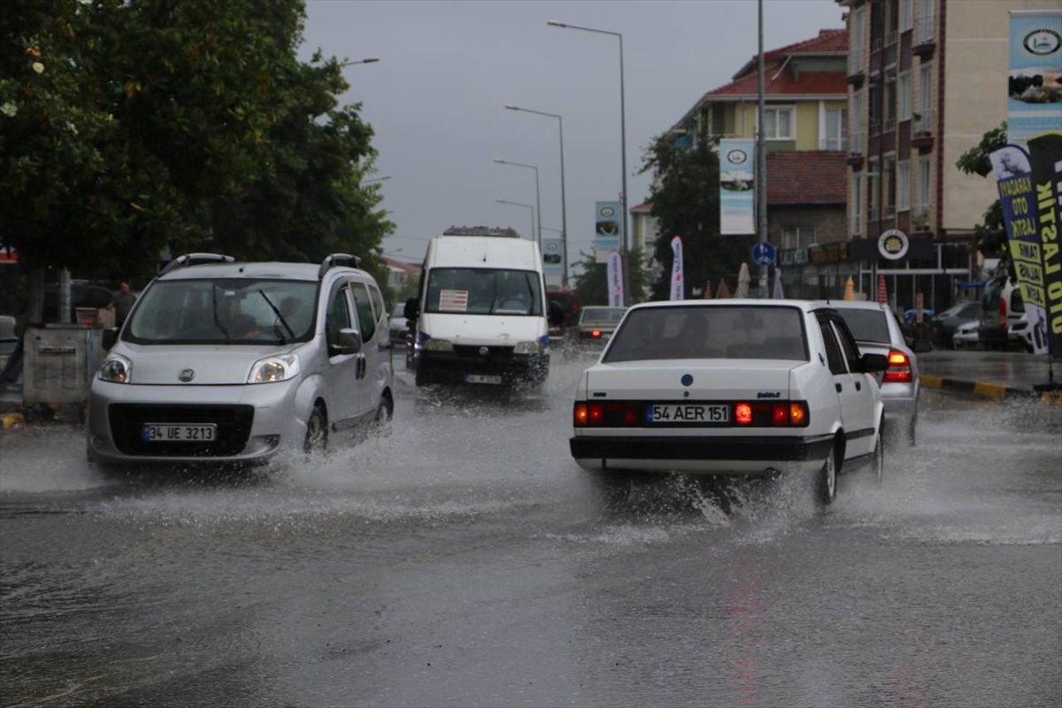 Sakarya\'da sağanak