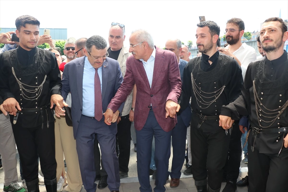 Ulaştırma ve Altyapı Bakanı Abdulkadir Uraloğlu, başladıkları ve söz verdikleri bütün işlerin takipçisi olacaklarını söyledi