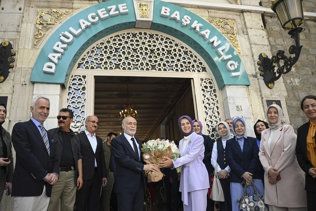 Aile ve Sosyal Hizmetler Bakanı Göktaş, Darülaceze sakinleriyle bayramlaştı Açıklaması