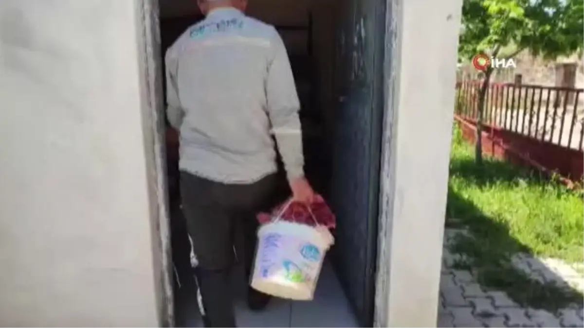 Ardahan\'da yılların geleneği bozulmadı, toplanan kurbanlıklar ihtiyaç sahiplerine dağıtıldı