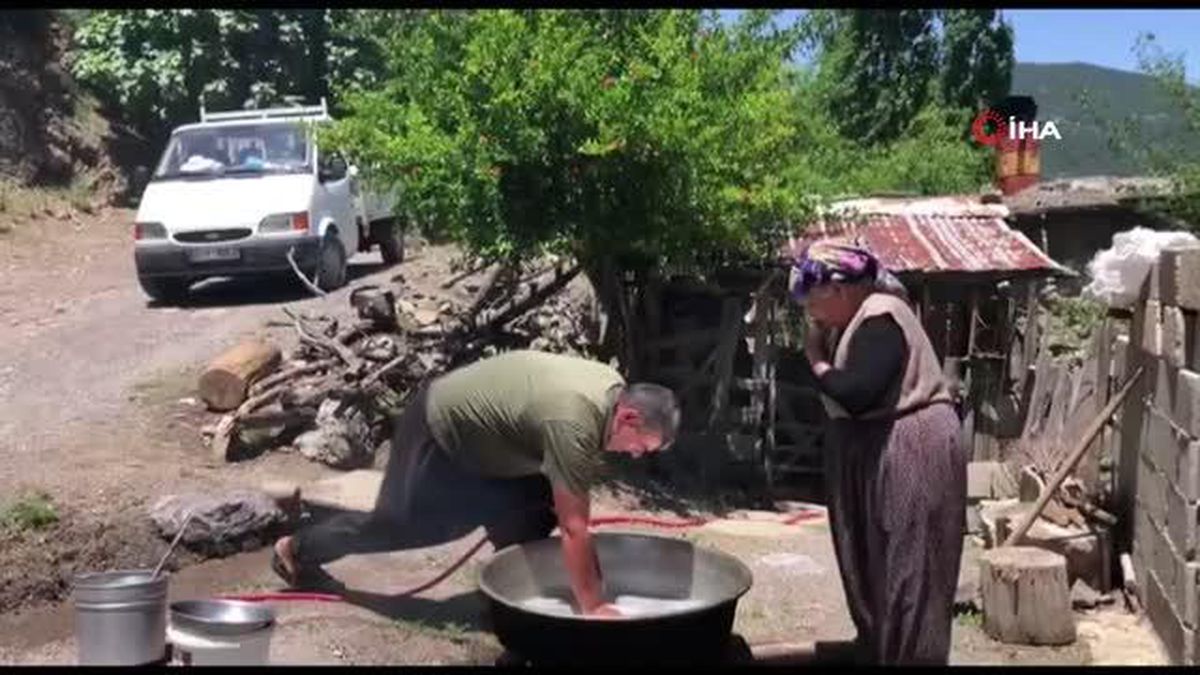 Köylülerin kışlık bulgur mesaisinde kazanlar kaynamaya başladı