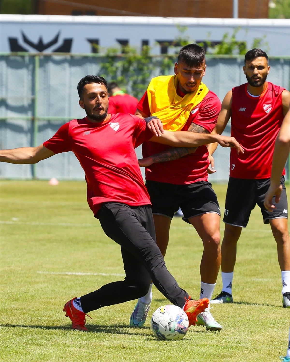 Boluspor, yeni sezon hazırlıklarına antrenmanla devam etti