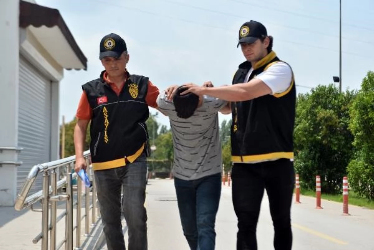 Adana\'da Silah Denemek İçin Ateş Açan Şüphelilerden Bir Kişi Genç Bir Genci Öldürdü