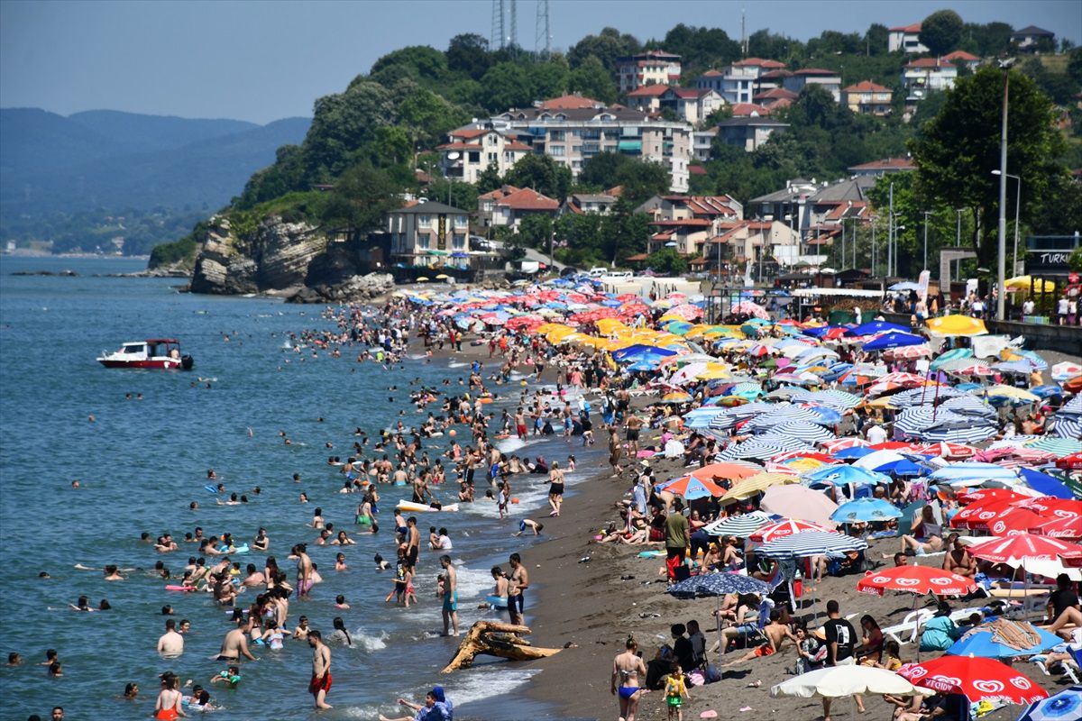 Akçakoca, Kurban Bayramı tatilinde ziyaretçilerin uğrak noktaları arasında